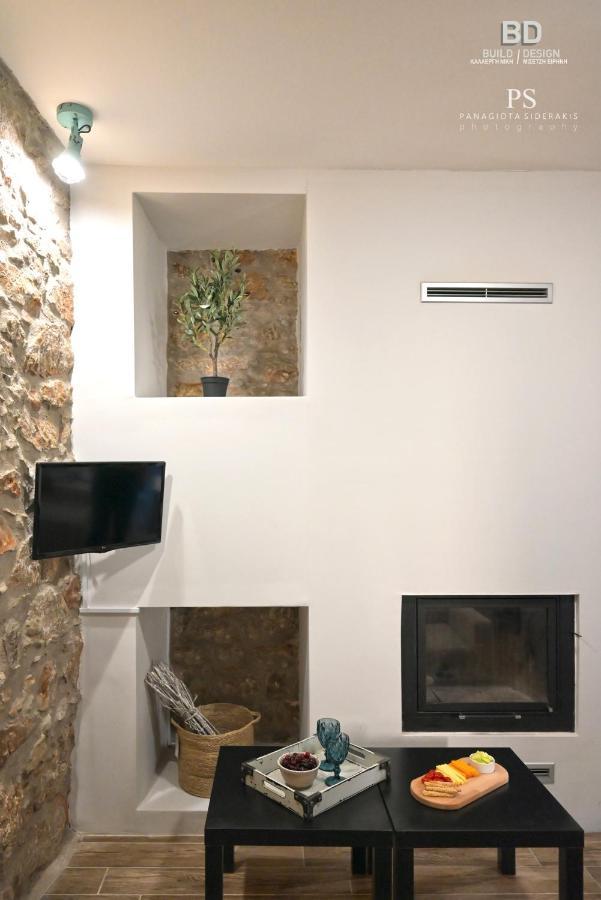 Pyrgos Houses And Restaurant Avgonima Luaran gambar