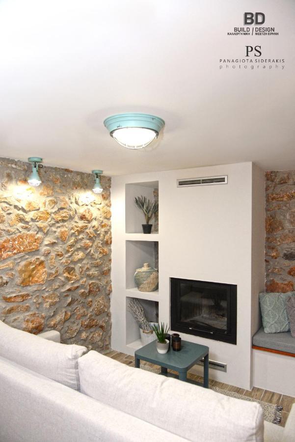 Pyrgos Houses And Restaurant Avgonima Luaran gambar
