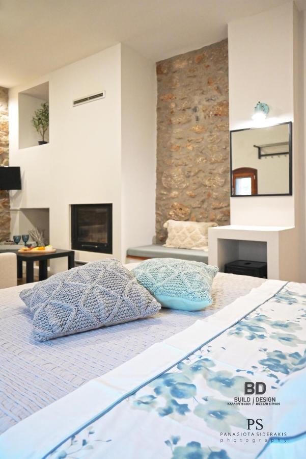 Pyrgos Houses And Restaurant Avgonima Luaran gambar
